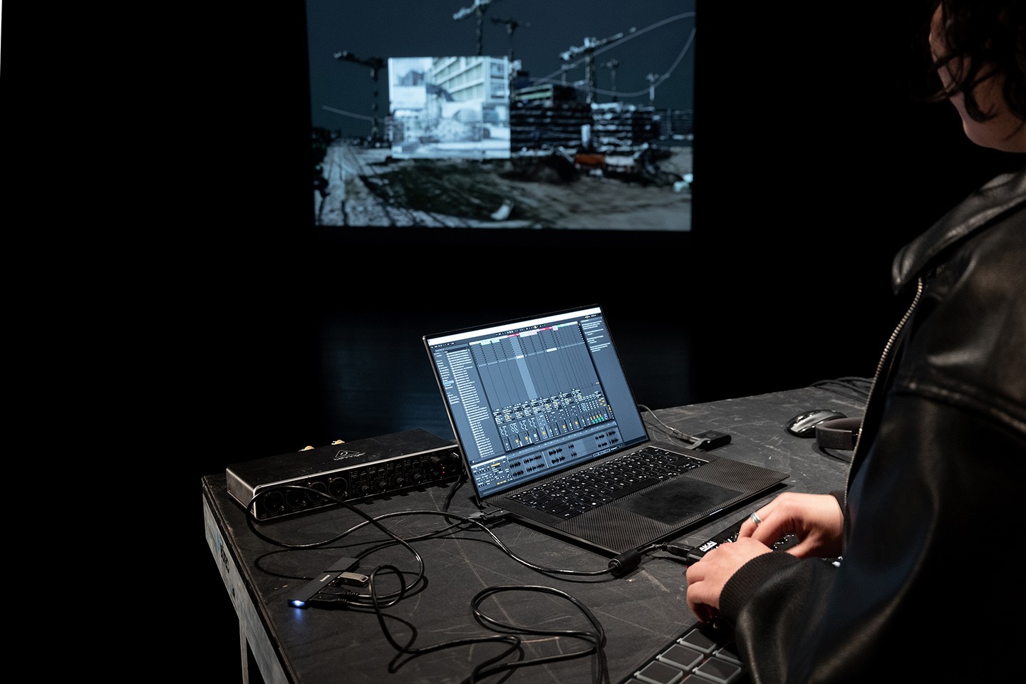 endless-schwankhalle_web-07