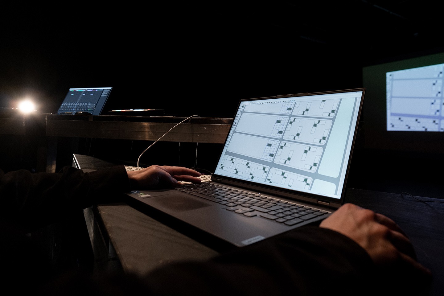 endless-schwankhalle_web-20